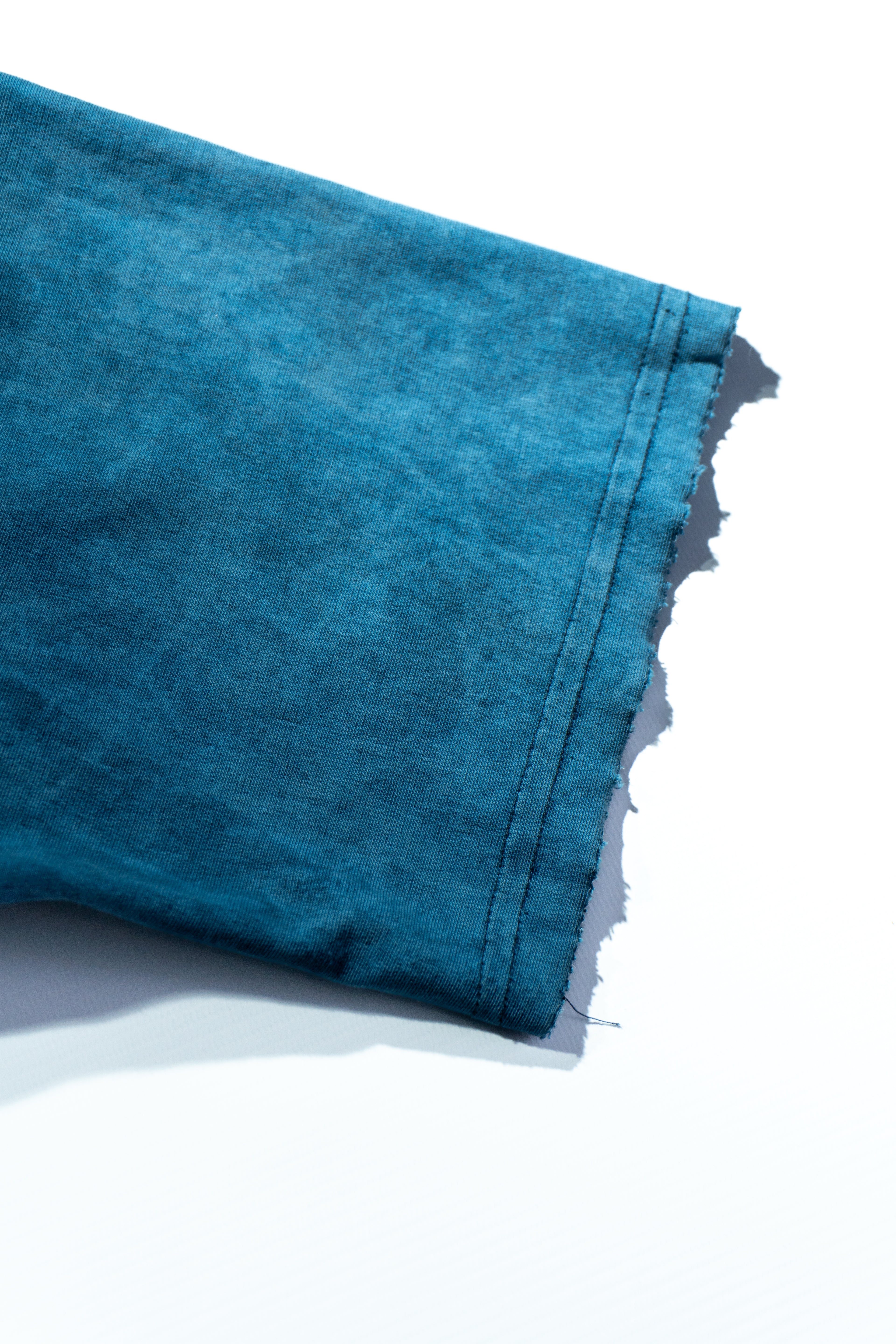 Oversize Acid wash - azul petroleo